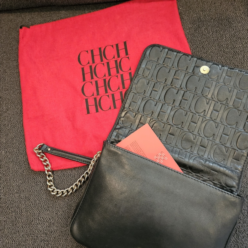 CHCH leather handbag. Used twice.